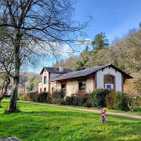 Ostal Scrignac - Gite D'Etape De La Gare Exterior foto